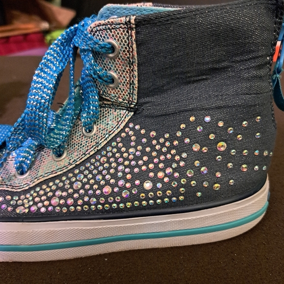 Skechers Girls Light Up Shoes - Picture 8 of 11